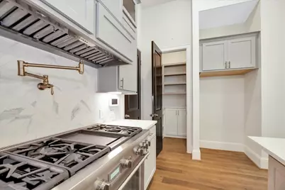 540 W 26th Street #A, Houston, TX 77008 - Photo 10