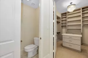 540 W 26th St, Houston, TX 77008 - Photo 26