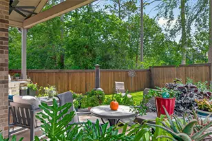 9979 Pebble Glen Dr, Conroe, TX 77304 - Photo 42