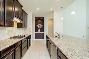 4622 Regal Shadow Ln, Sugar Land, TX 77479 - Photo 12