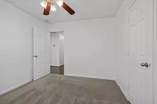 12915 Redbud Shores Ln, Houston, TX 77044 - Photo 28