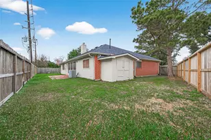 2002 Foundary Dr, Katy, TX 77493 - Photo 20