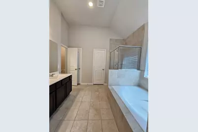 2810 Meandering Elm Trail, Houston, TX 77045 - Photo 16