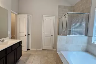 2810 Meandering Elm Trail, Houston, TX 77045 - Photo 16