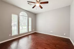 6810 Summer Bridge Ln, Spring, TX 77379 - Photo 4