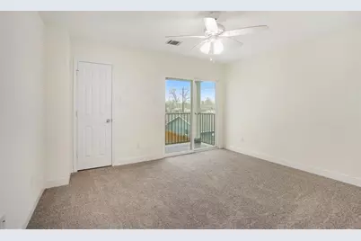 5007 Mallow Street #A, Houston, TX 77033 - Photo 4