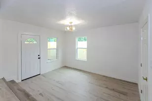 7912 Ford St, Houston, TX 77012 - Photo 16