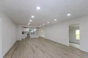 7912 Ford St, Houston, TX 77012 - Photo 6