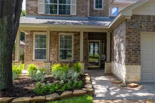 17307 Thicket Hollow Ln, Cypress, TX 77429 - Photo 4