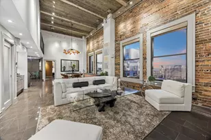 915 Franklin St, Houston, TX 77002 - Photo 10