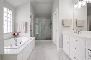 3728 Main Poplar Dr, Houston, TX 77025 - Photo 14