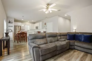3728 Main Poplar Dr, Houston, TX 77025 - Photo 10