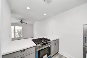 1014 Graham Dr, Tomball, TX 77375 - Photo 14