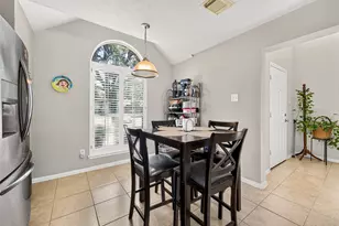 1302 E April Rain Ct, Missouri City, TX 77489 - Photo 16