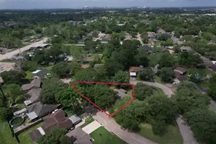 3930 Tumbleweed Ln, Baytown, TX 77521 - Photo 24