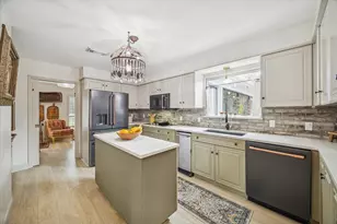 660 Louisiana Park, Conroe, TX 77302 - Photo 4