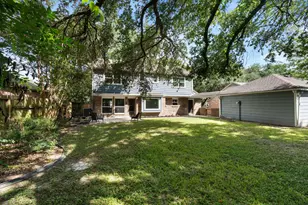 12019 Sugar Springs Dr, Houston, TX 77077 - Photo 24