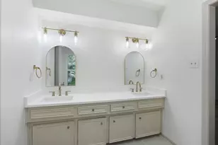 12019 Sugar Springs Dr, Houston, TX 77077 - Photo 12