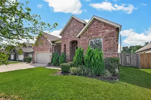 501 Campbell Dr, League City, TX 77573 - Photo 1