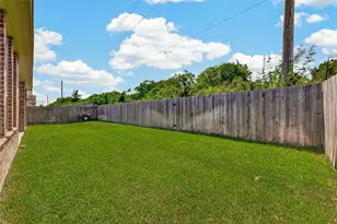 501 Campbell Dr, League City, TX 77573 - Photo 36