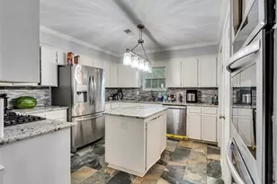 13343 Balmore Cir, Houston, TX 77069 - Photo 14