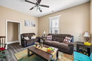 2823 Avenue Q, Galveston, TX 77550 - Photo 4