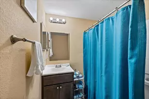 2823 Avenue Q, Galveston, TX 77550 - Photo 22