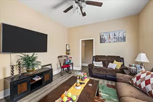 2823 Avenue Q, Galveston, TX 77550 - Photo 6