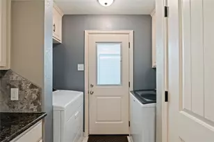 22 Hideaway Dr, Friendswood, TX 77546 - Photo 18