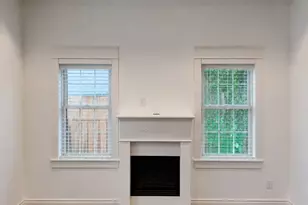 6816 Sherman St, Houston, TX 77011 - Photo 8