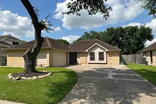 239 Kings Way, Stafford, TX 77477 - Photo 2