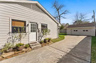 4721 Kingfisher Dr, Houston, TX 77035 - Photo 30