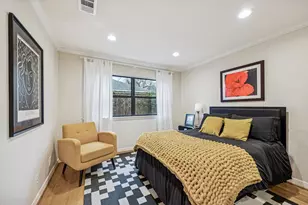 4721 Kingfisher Dr, Houston, TX 77035 - Photo 14