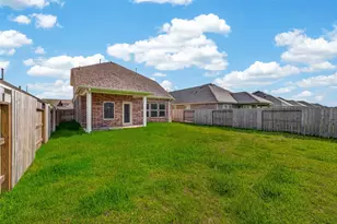 21630 Wave Holw Dr, Cypress, TX 77433 - Photo 24