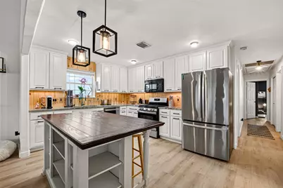 1314 E 34th Street, Houston, TX 77022 - Photo 2