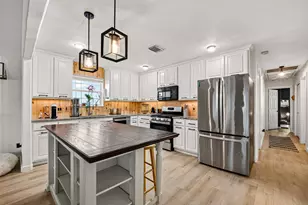 1314 E 34th St, Houston, TX 77022 - Photo 2