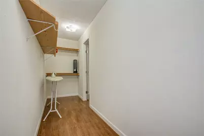 4727 W Alabama Street #2214, Houston, TX 77027 - Photo 8