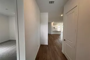 31035 Golden Felipe St, Fulshear, TX 77441 - Photo 6