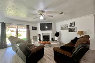 819 Redway Ln, Houston, TX 77062 - Photo 8