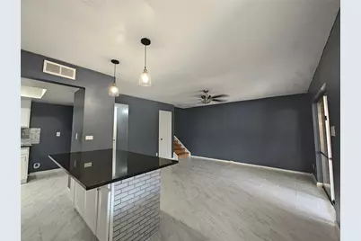2252 Shadowdale Drive #362, Houston, TX 77043 - Photo 12