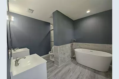 2252 Shadowdale Drive #362, Houston, TX 77043 - Photo 30