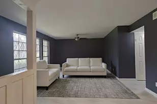 2252 Shadowdale Dr, Houston, TX 77043 - Photo 4