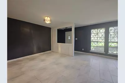 2252 Shadowdale Drive #362, Houston, TX 77043 - Photo 34