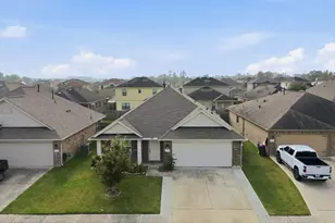 13214 Versace Dr, Houston, TX 77044 - Photo 4