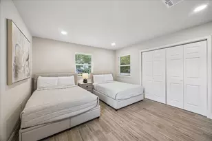 3014 Conway St, Houston, TX 77025 - Photo 14