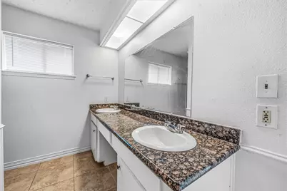 10515 Autumn Harvest Drive, Houston, TX 77064 - Photo 20