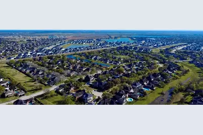 1209 Twin Oaks Street, Friendswood, TX 77546 - Photo 48