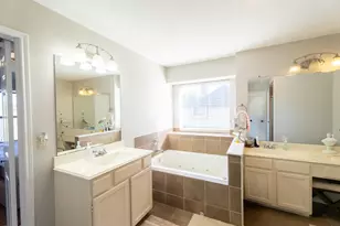 1209 Twin Oaks St, Friendswood, TX 77546 - Photo 26