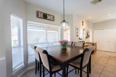 1209 Twin Oaks Street, Friendswood, TX 77546 - Photo 14