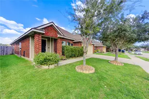 2922 Halcyon Time Trail, Houston, TX 77045 - Photo 4